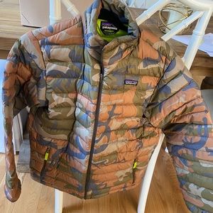 Patagonia camo down jacket